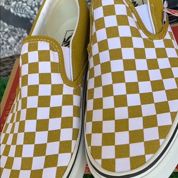 VANS CLASSIC SLIP ON CHECKERBOARD OLIVE OIL MEN’S - Picture 9 of 16